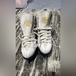 Kids figure skates Glacier 210
